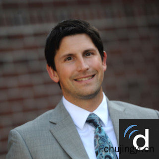 美国治疗眼眶骨瘤Dominic Buzzacco医生