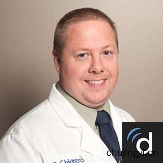 美国治疗小儿葡萄状肉瘤Ryan Ericksen医生