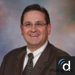 美国治疗卵巢环管状性索肿瘤Kyle Traynor医生