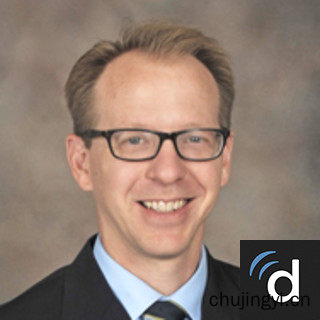 美国治疗垂体腺瘤Nicholas Trakul医生