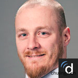 美国治疗脊膜瘤Adam Chrusch医生