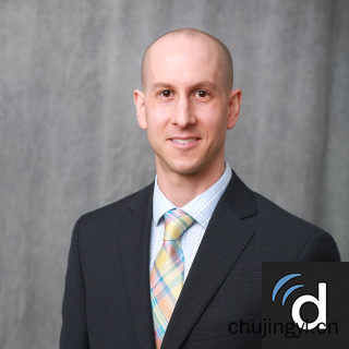 美国治疗非小细胞肺癌Dustin McCann医生